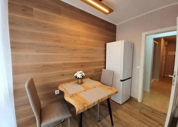 2- Zimmer, 4pers, Direkt Neben Einkaufszentrum, Hbf Lejlighed *