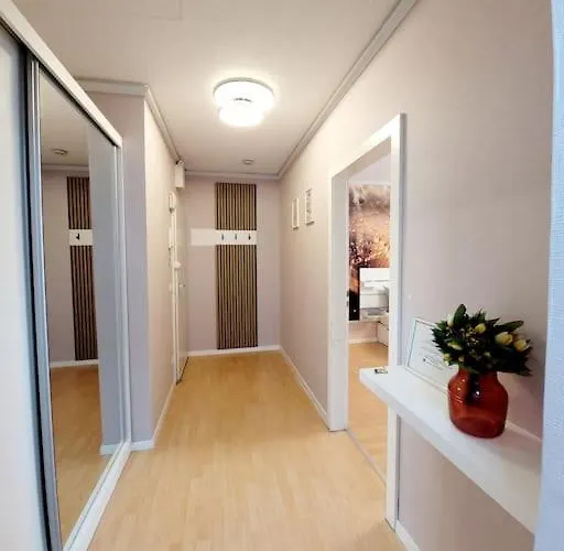 Lejlighed 2- Zimmer, 4pers, Direkt Neben Einkaufszentrum, Hbf *